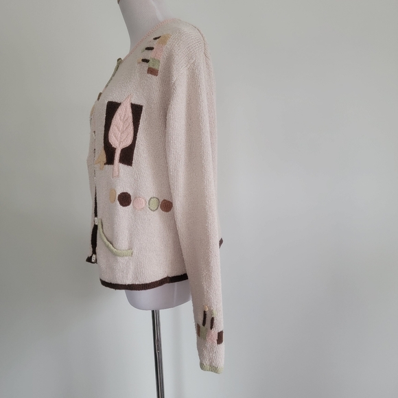 Vintage AnnTrinity Womens Cream Leaf Embroidered Cardigan/Jacket Sweater Knited - Picture 5 of 11